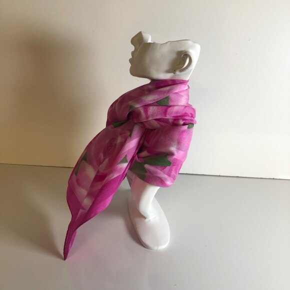 Liz Sinclair Pink Rose Floral Scarf Made In Italy Framed Edge Square 30x30 - Picture 6 of 6